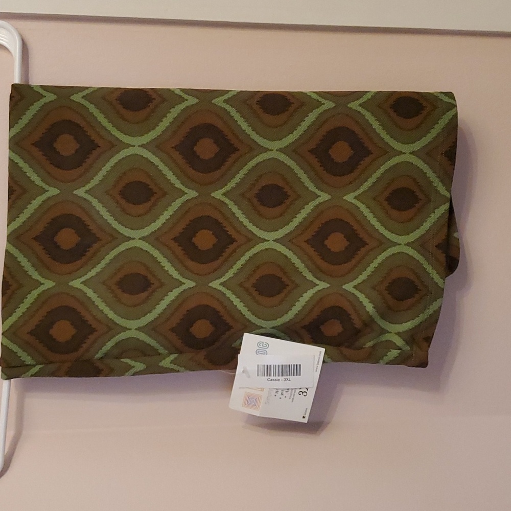 Lularoe Cassie Skirt